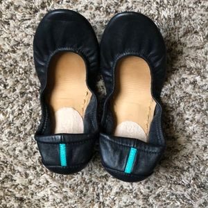 Tieks size 7 matte black